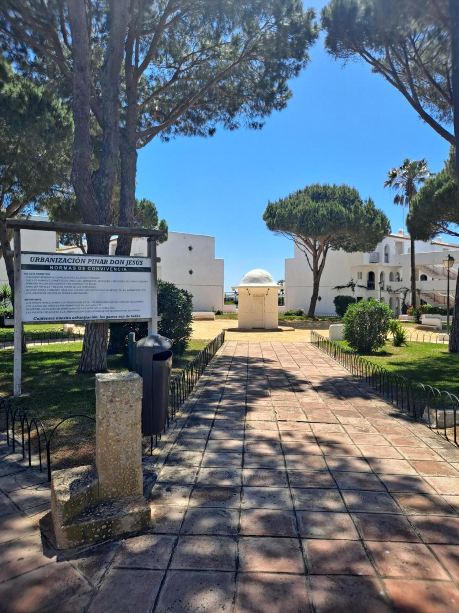 Apartamento Bajo Acuario Chiclana de la Frontera Eksteriør billede